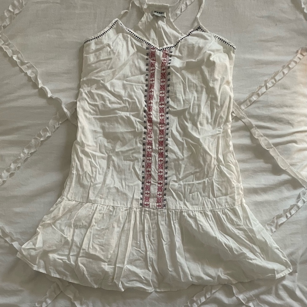 Old Navy White Camisole with Pink Detailing